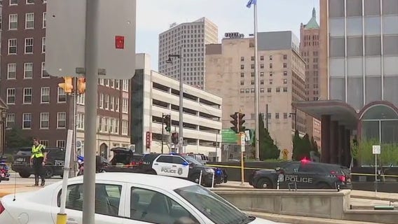 City Hall, Zeidler lockdown; no shots fired