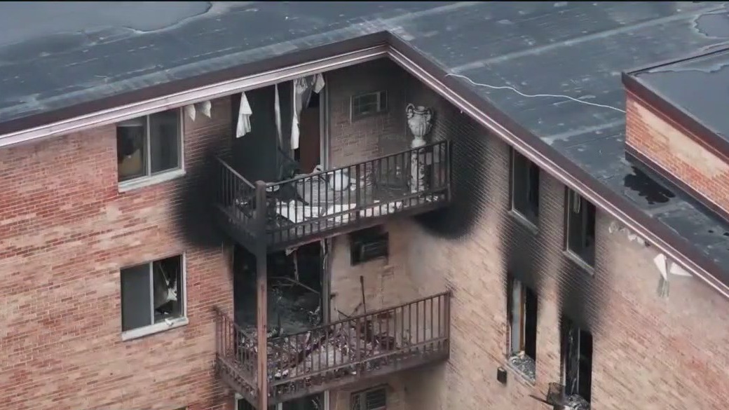 Residents still displaced after Milwaukee fatal apartment fire | FOX6 ...