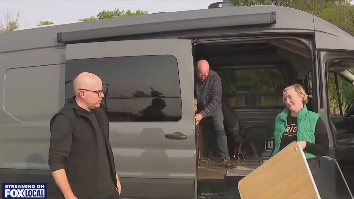 Parking and leveling an oversized RV