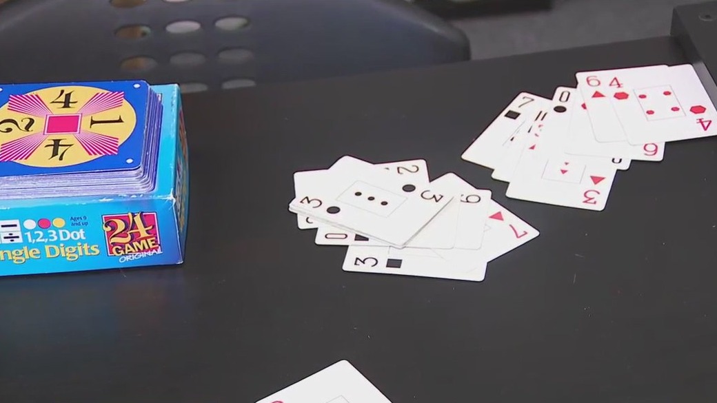 Claw machine key component to motivating kids