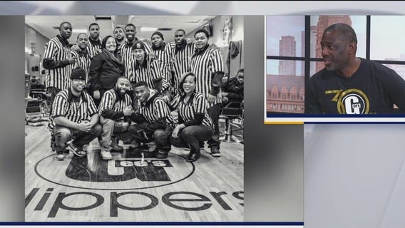 Milwaukee barber celebrates 30 years in business