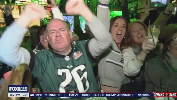 Eagles Super Bowl: Area businesses cashing in as watch parties sell out
