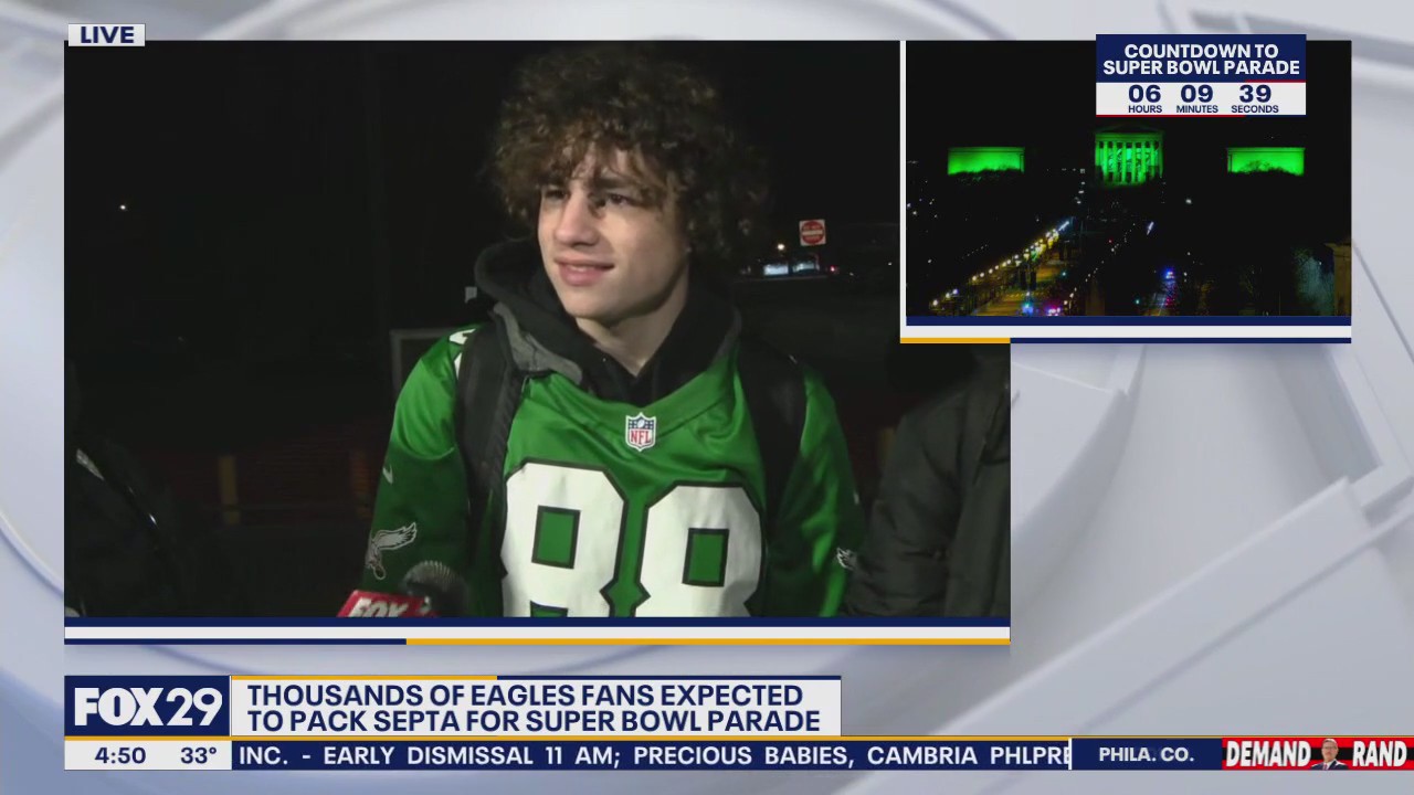 Eagles fans get an early start on their way to Super Bowl Parade