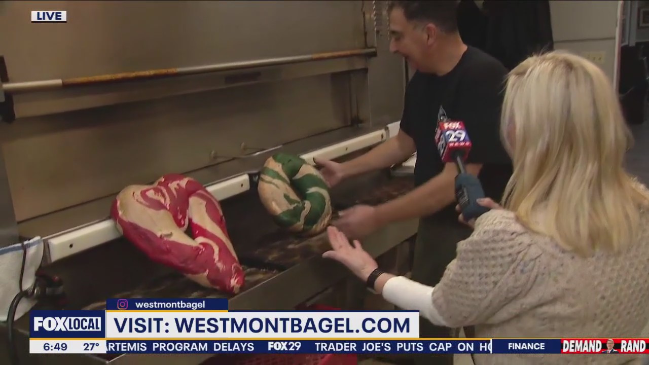 Eagles Green & Heart-Shaped Bagels