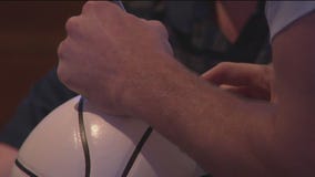 Marquette players receive a blue and gold welcome