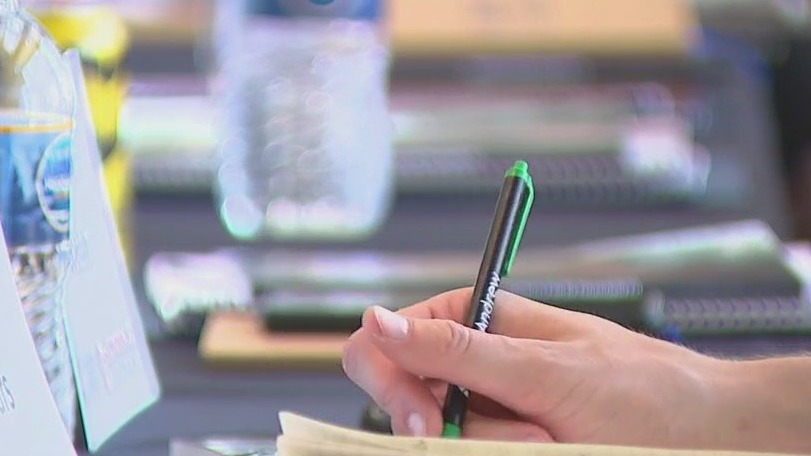 Wisconsin teachers prep for financial literacy requirement