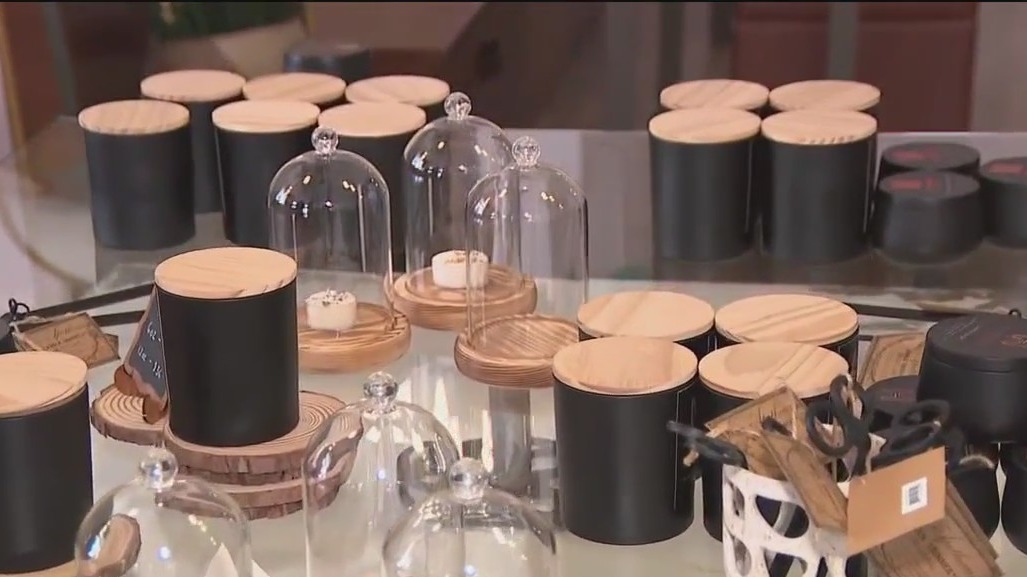 Gallery hopping and art viewing