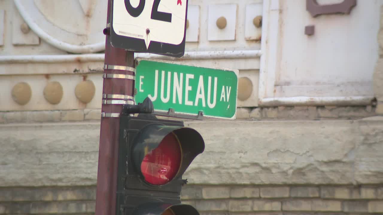 Downtown shooting; man killed, teen wounded