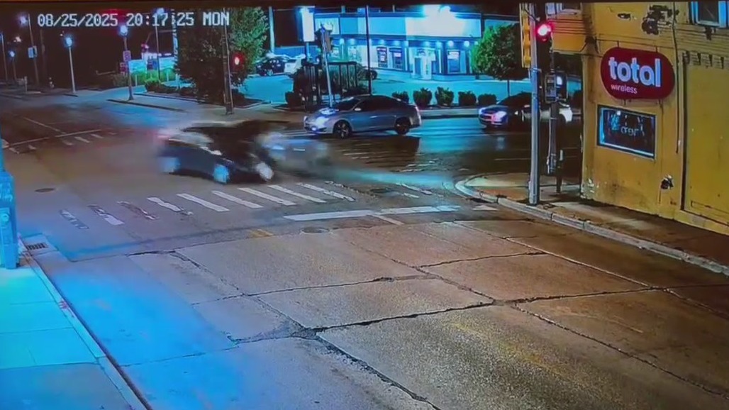 Car crashes into building, 35th and Vliet | FOX6 Milwaukee