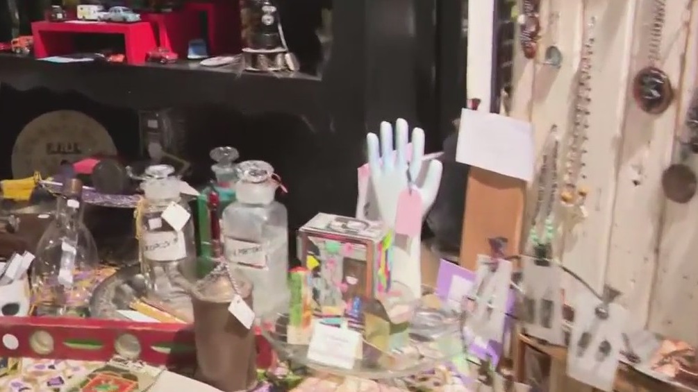 Secret Market opening this weekend