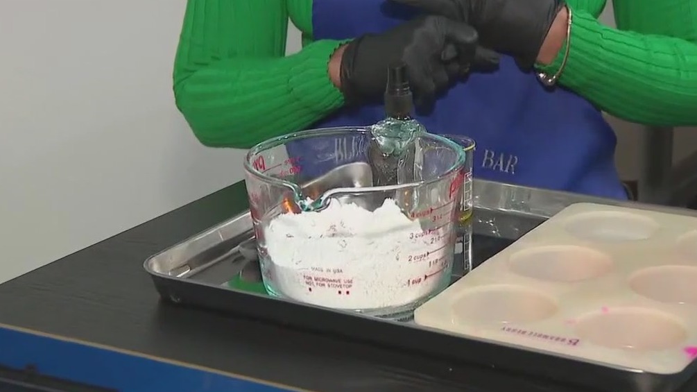 Shower steamer creation