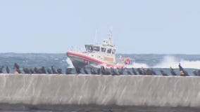 Lake Michigan small plane crash, 3 rescued