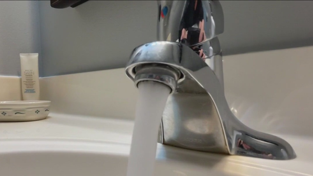 Mukwonago water rate increase proposed; residents not exactly gushing