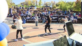 Brewers fans turn out for NLDS Game 3 watch party