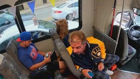 Brewers fans flock to shuttles for NLDS