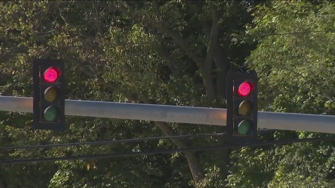 Milwaukee red light, speed cameras; Wisconsin lawmakers hear debate