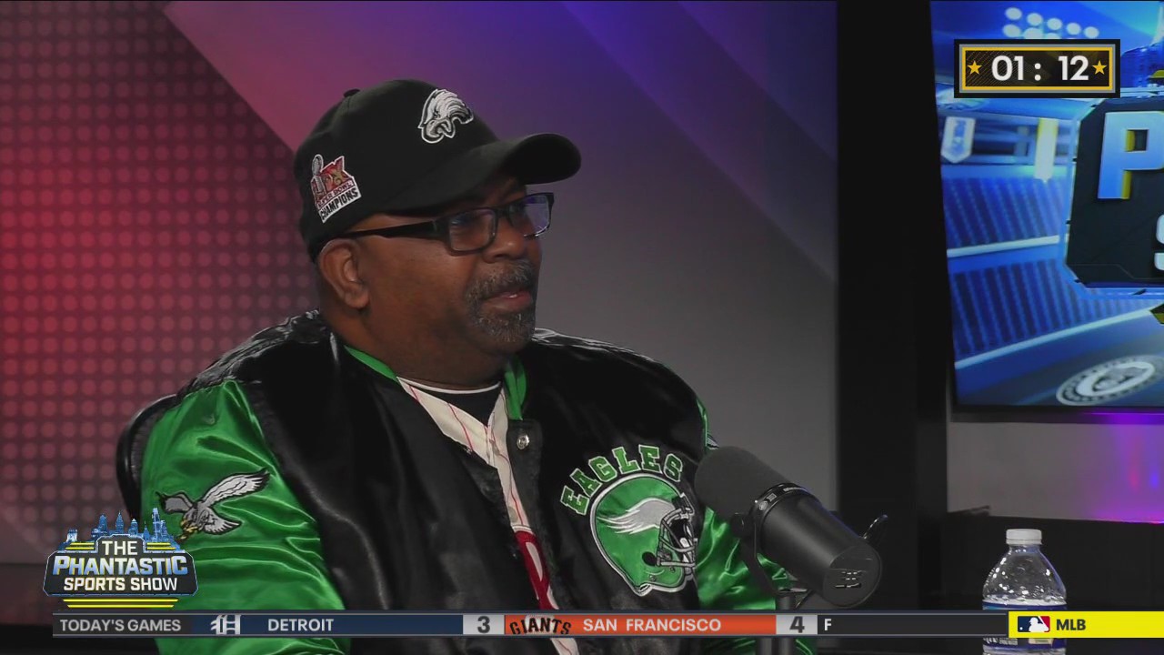 'Two-Minute Drill' with Paul on the 'Phantastic Sports Show!'