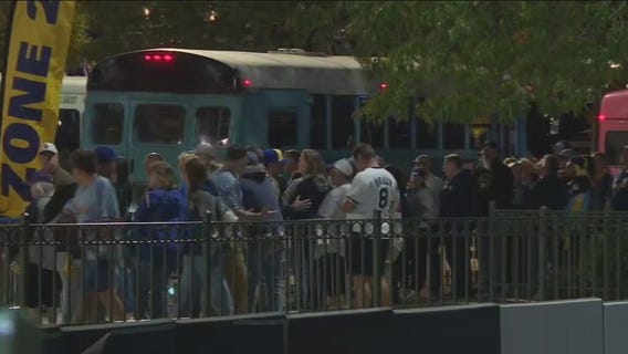 Brewers lose NLCS Game 2, fans react
