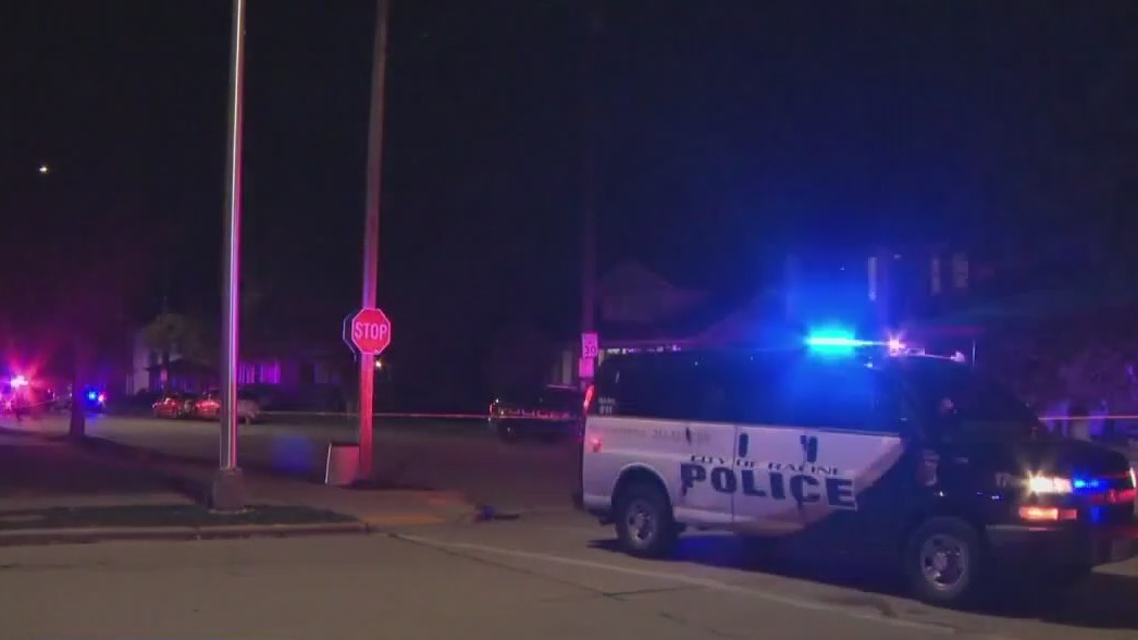 3 teens injured in Racine shooting