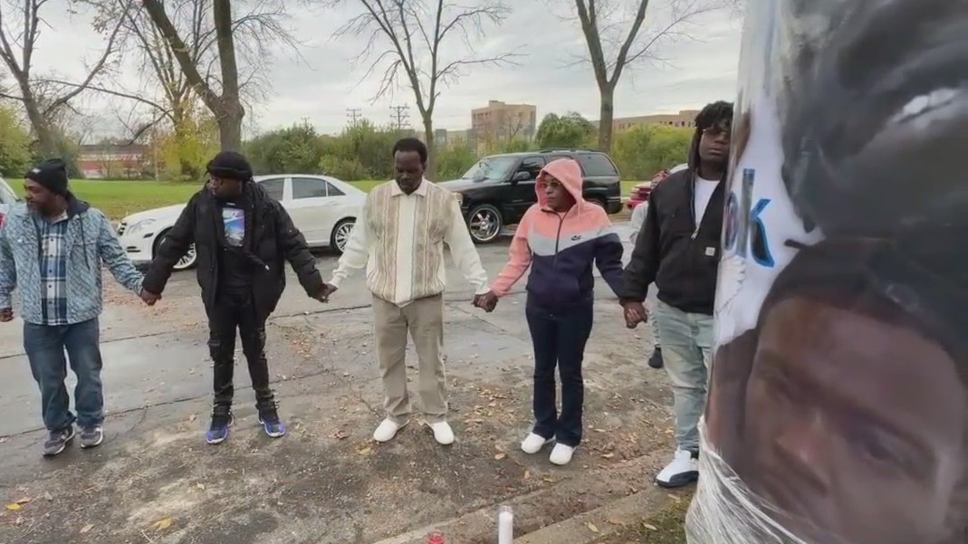 Homicide victim's family holds vigil | FOX6 Milwaukee