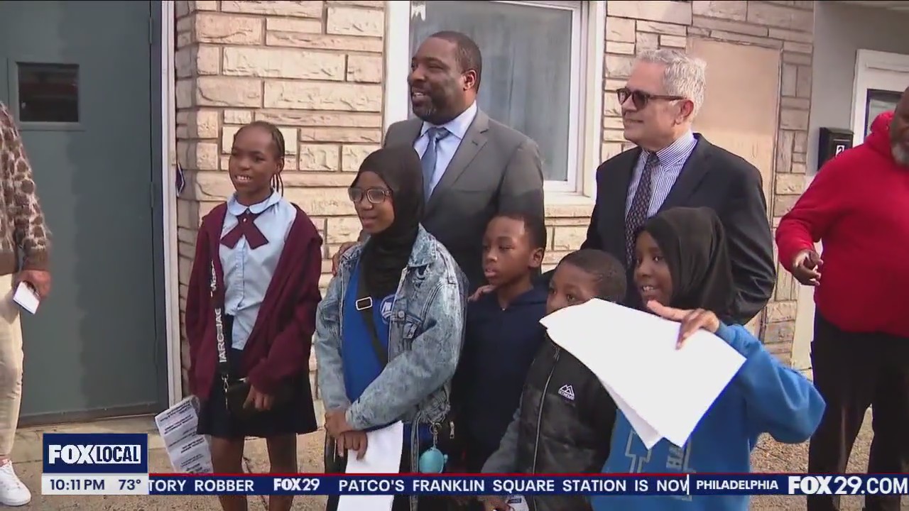 City leaders walk SW Philly neighborhood after teen girl shot, killed