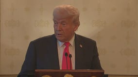 Trump attends Easter prayer service and dinner at White House