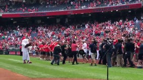 Alex Ovechkin brings Stanley Cup to Nats Park