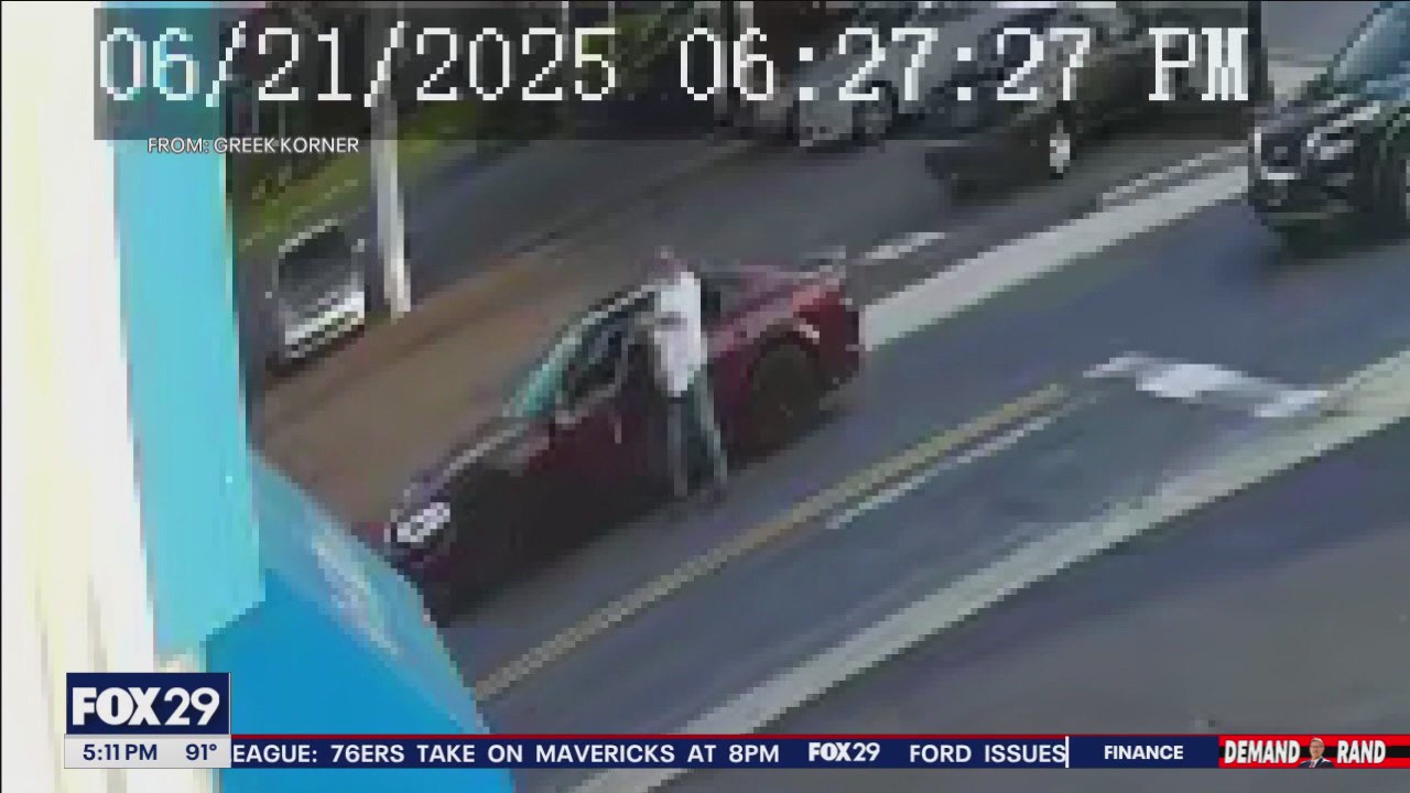 Man arrested for impersonating police officer after making illegal traffic stop