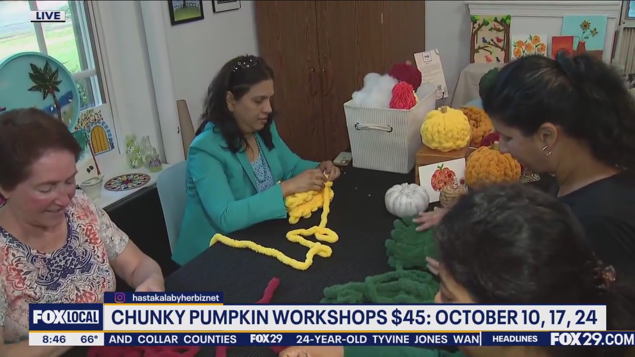 Hand Knit Pumpkins Are Perfect For Beginners