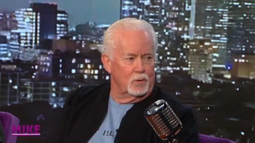 MIKE: Mob War: Philadelphia vs The Mafia plus Mobster or Pro Wrestler? - Episode 28