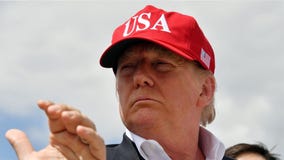 Trump threatens to close Mexico border