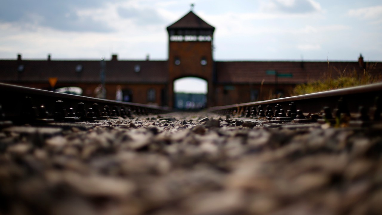 Amazon pulls Christmas ornaments showing Auschwitz