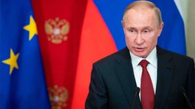 Putin proposes changes that could keep him in power longer