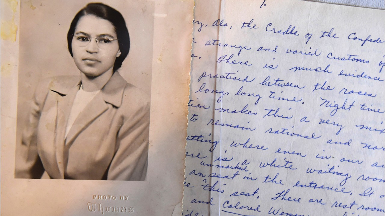 Claudette Colvin, who refused to move seats on a bus at start of civil rights movement, dies