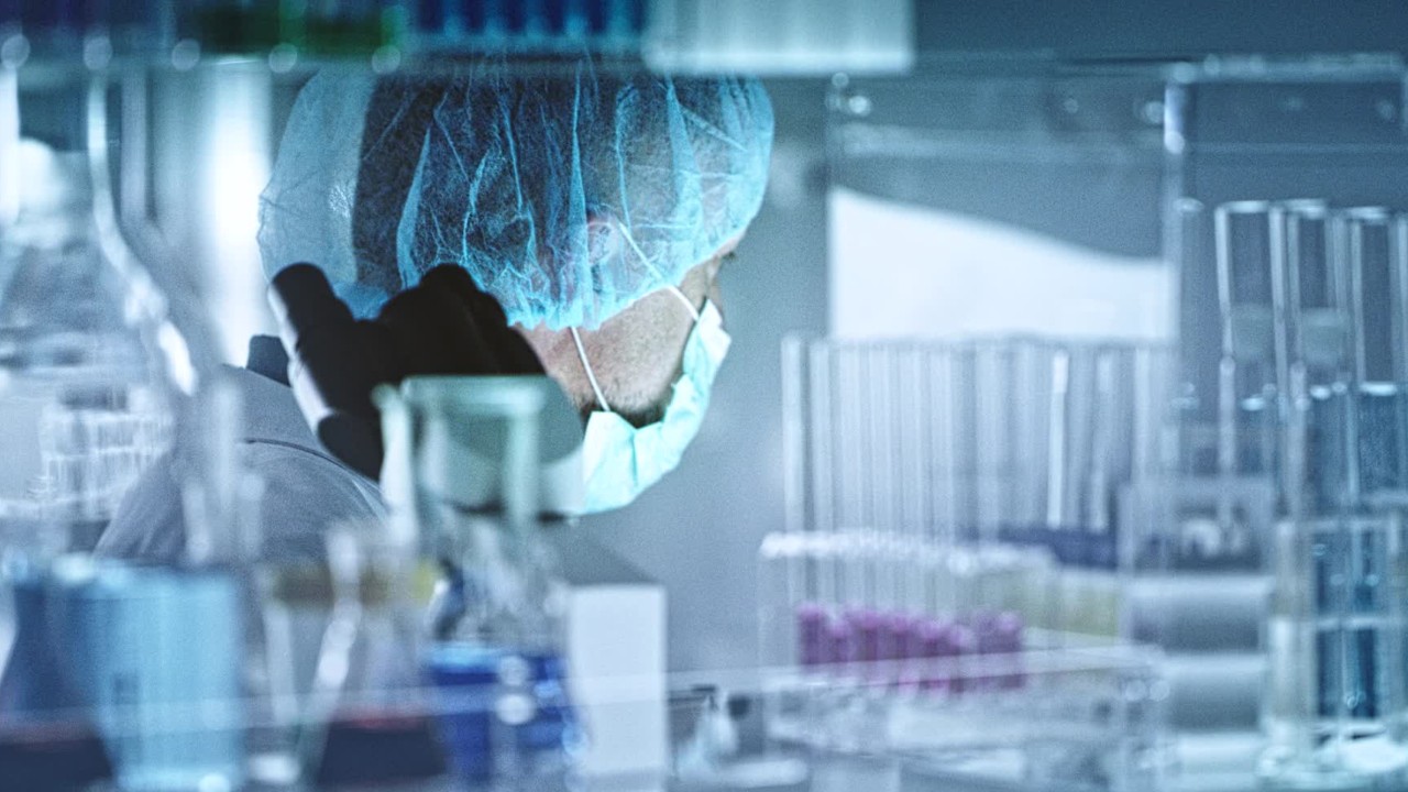 Researchers developing face mask that glows when detecting COVID-19