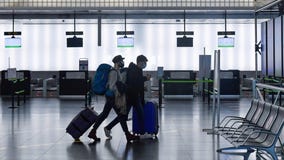 CDC begs Americans not to travel for Thanksgiving