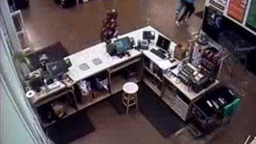 Memphis Police seek over 20 suspects in Walmart shoplifting