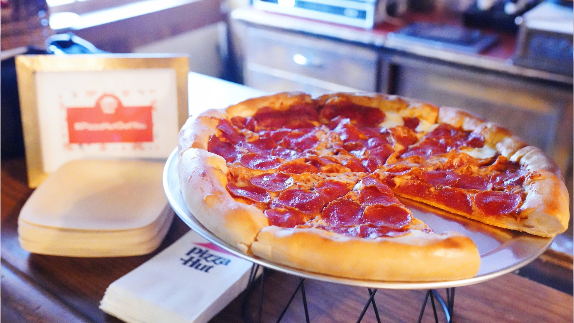 America's best-tasting pizza chain is an old-school favorite, survey finds