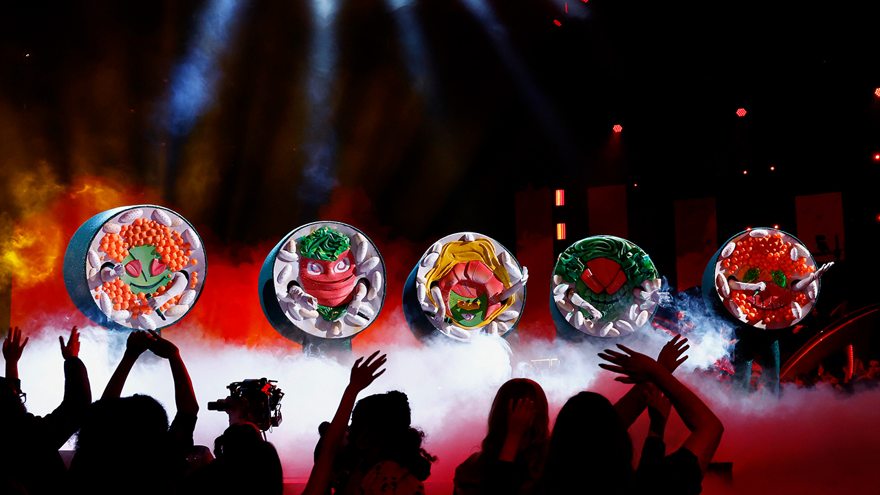 'The Masked Singer' sends home California Roll in shocking reveal