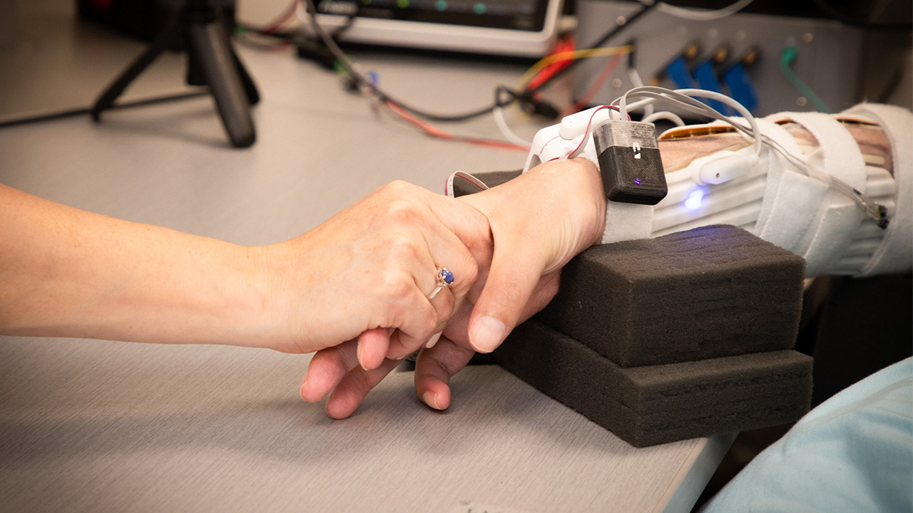 Man can touch, feel again after getting 'revolutionary' AI microchip implant