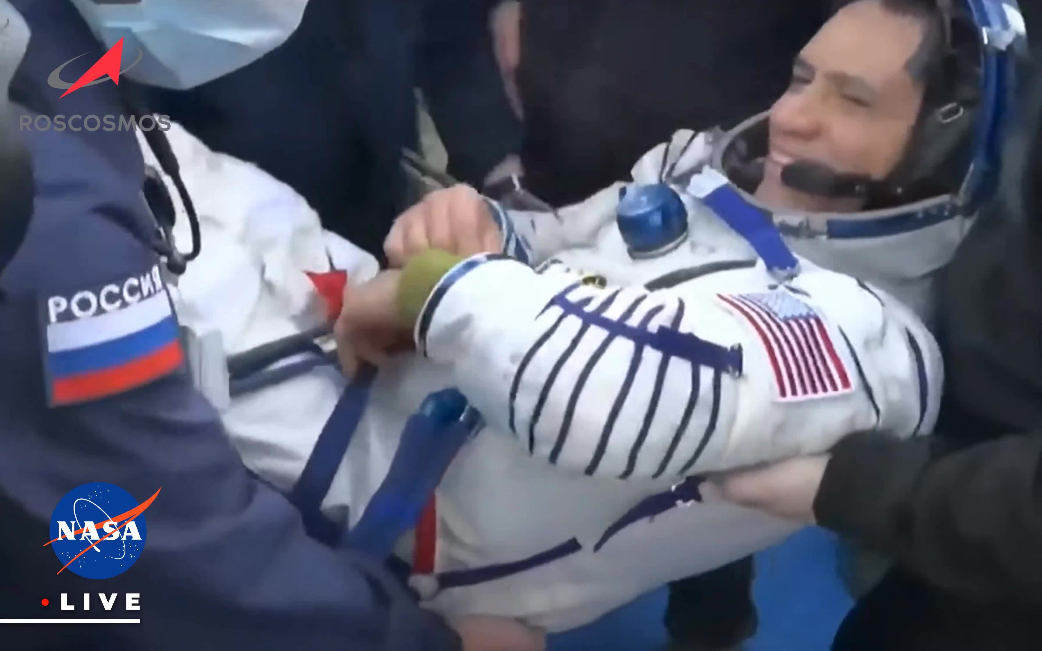 American astronaut ends record spaceflight