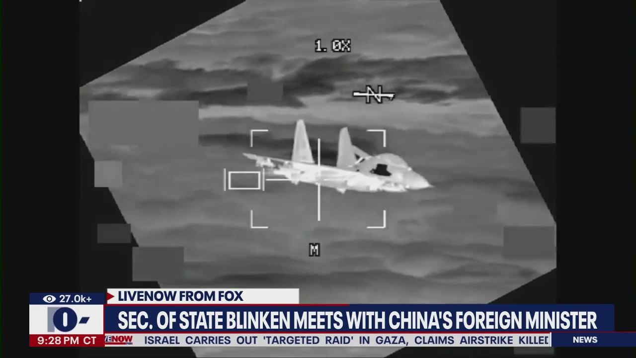 Chinese jet nearly collides with U.S. B-52 bomber