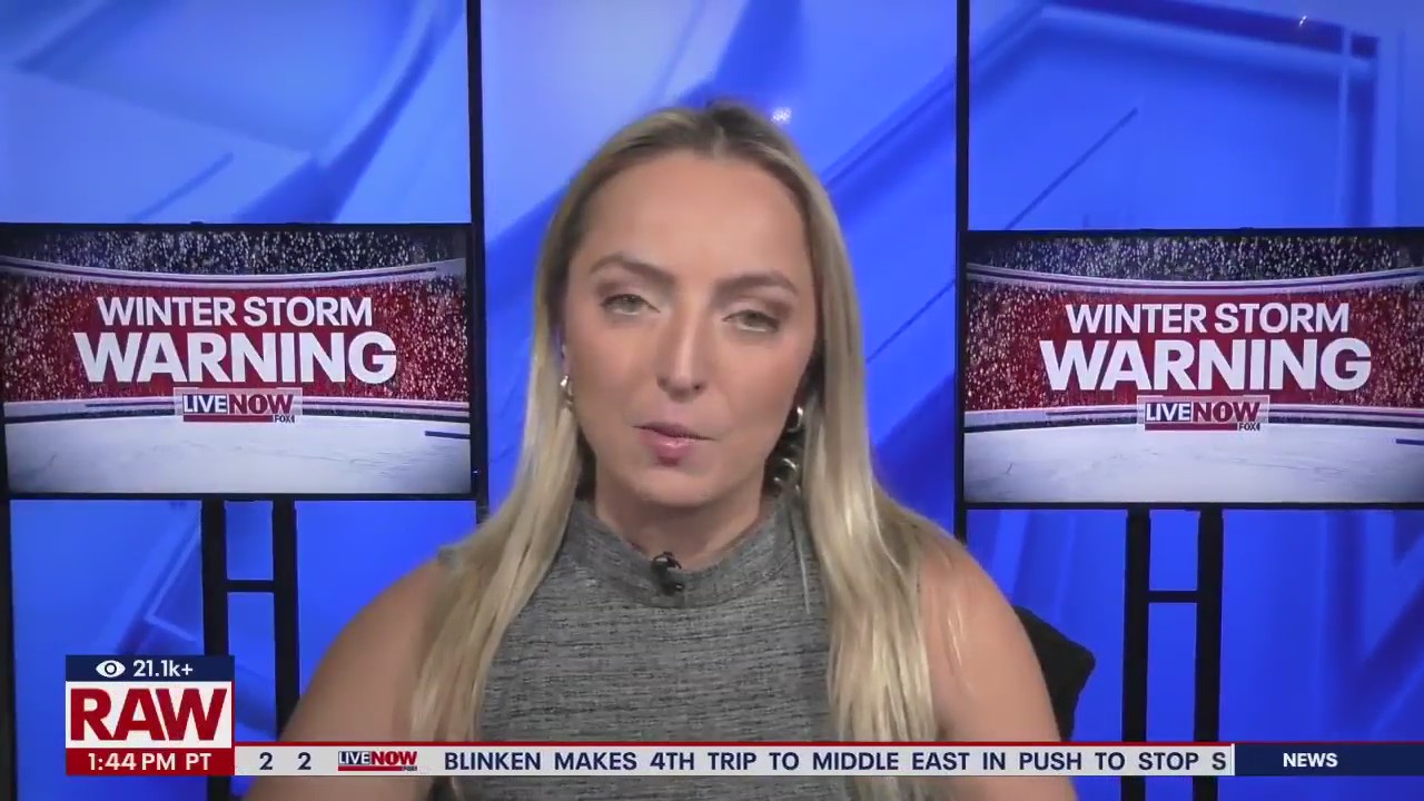 Nor'easter: Winter storm hits Boston