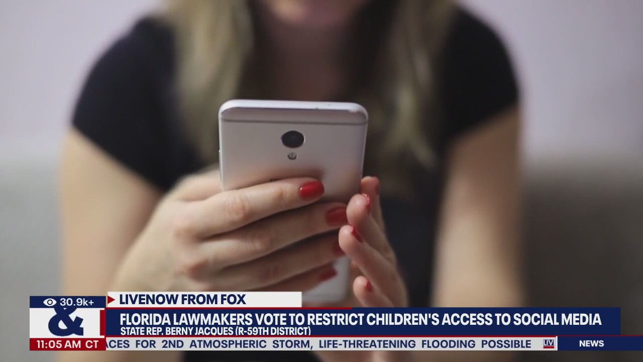 Florida votes on kids' social media access