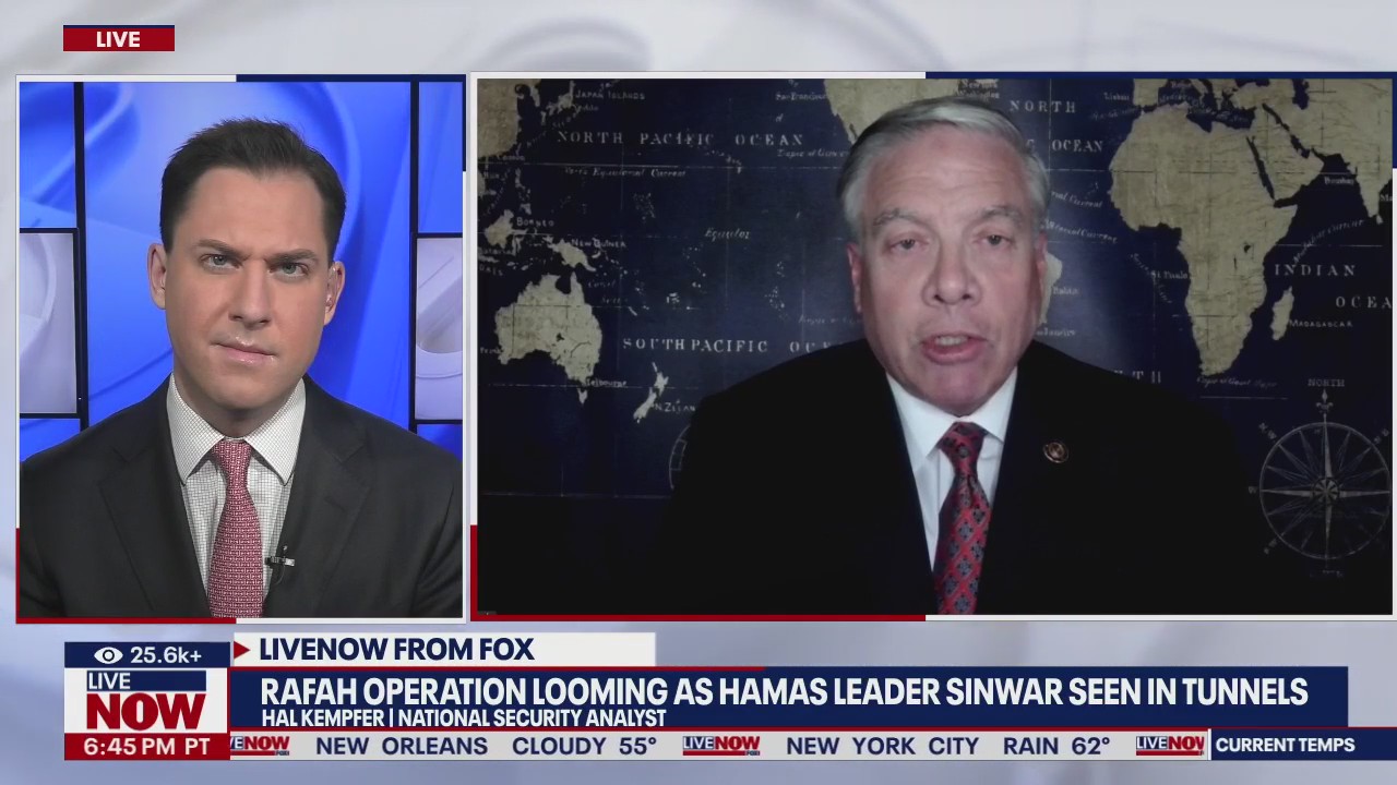 Hamas leader Sinwar seen in Gaza tunnel