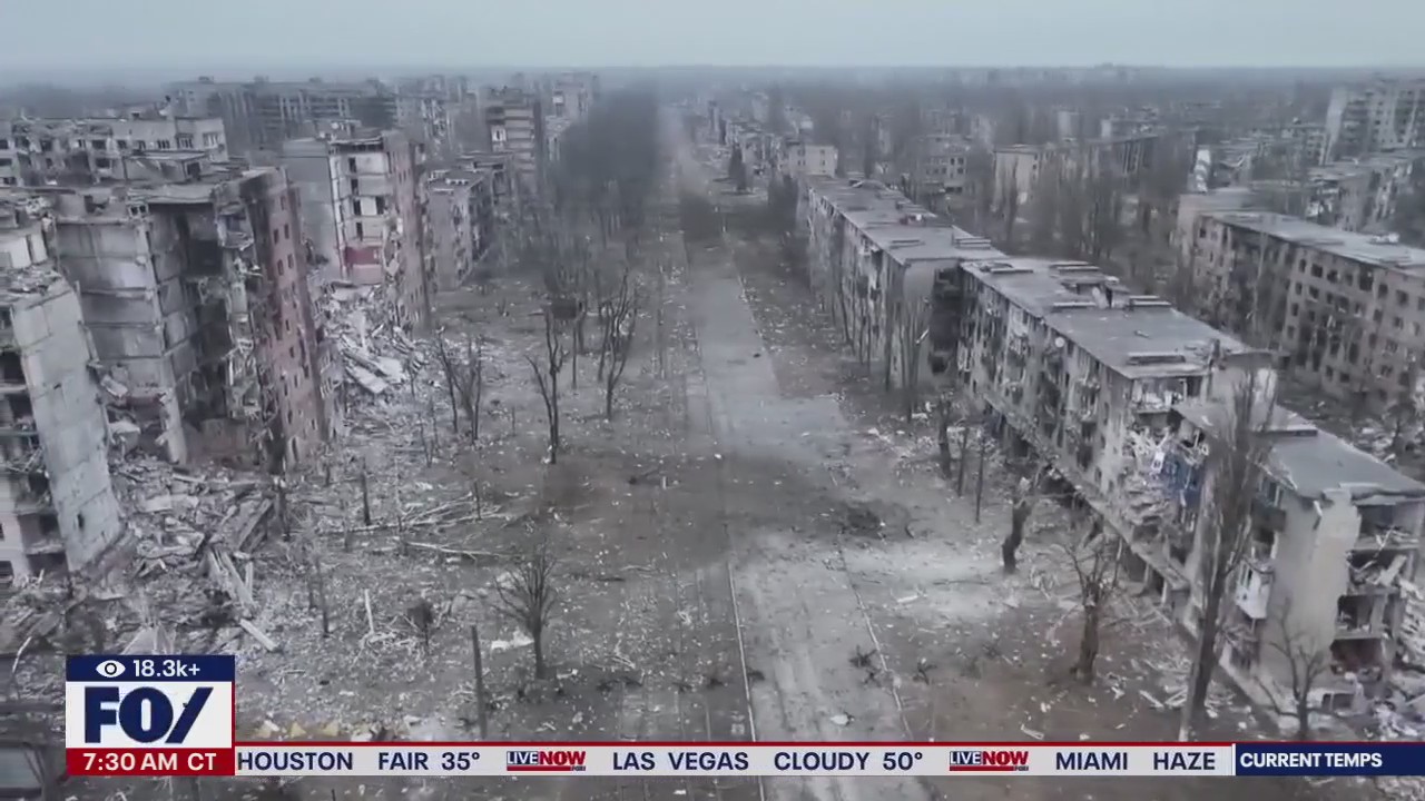 Ukrainian troops abandon stronghold over weekend