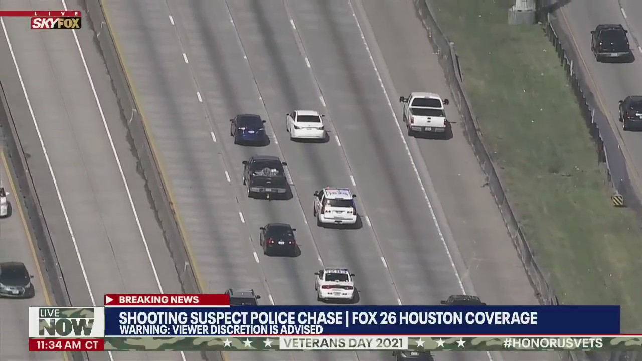 Wild police chase: Shooting suspect flying down highway