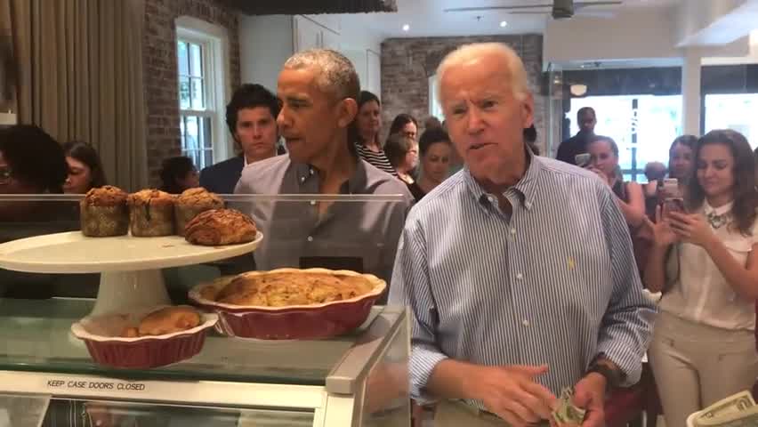 Barack Obama and Joe Biden spotted at Georgetown cafe for lunch