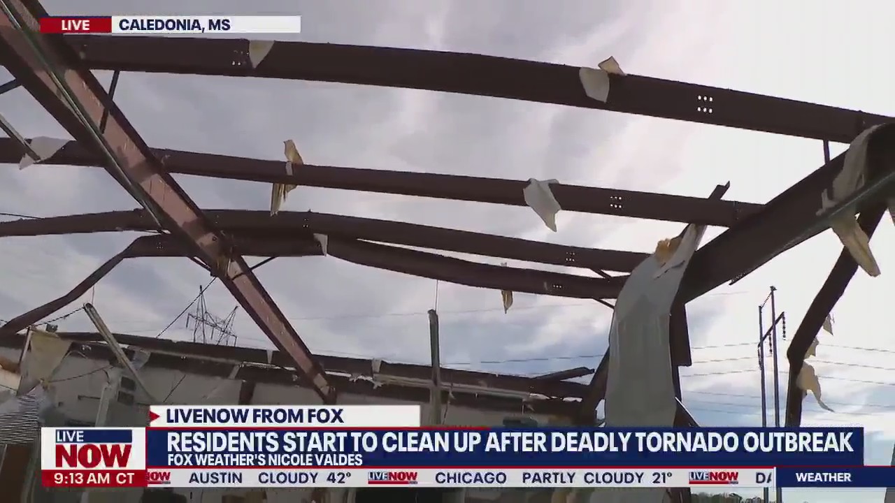 At least 2 dead after tornado outbreak in multiple U.S. states