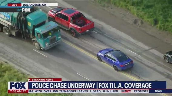 LA police chase disrupts Monday morning commute